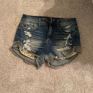 American Eagle Distressed Hi Rise Festival Shorts